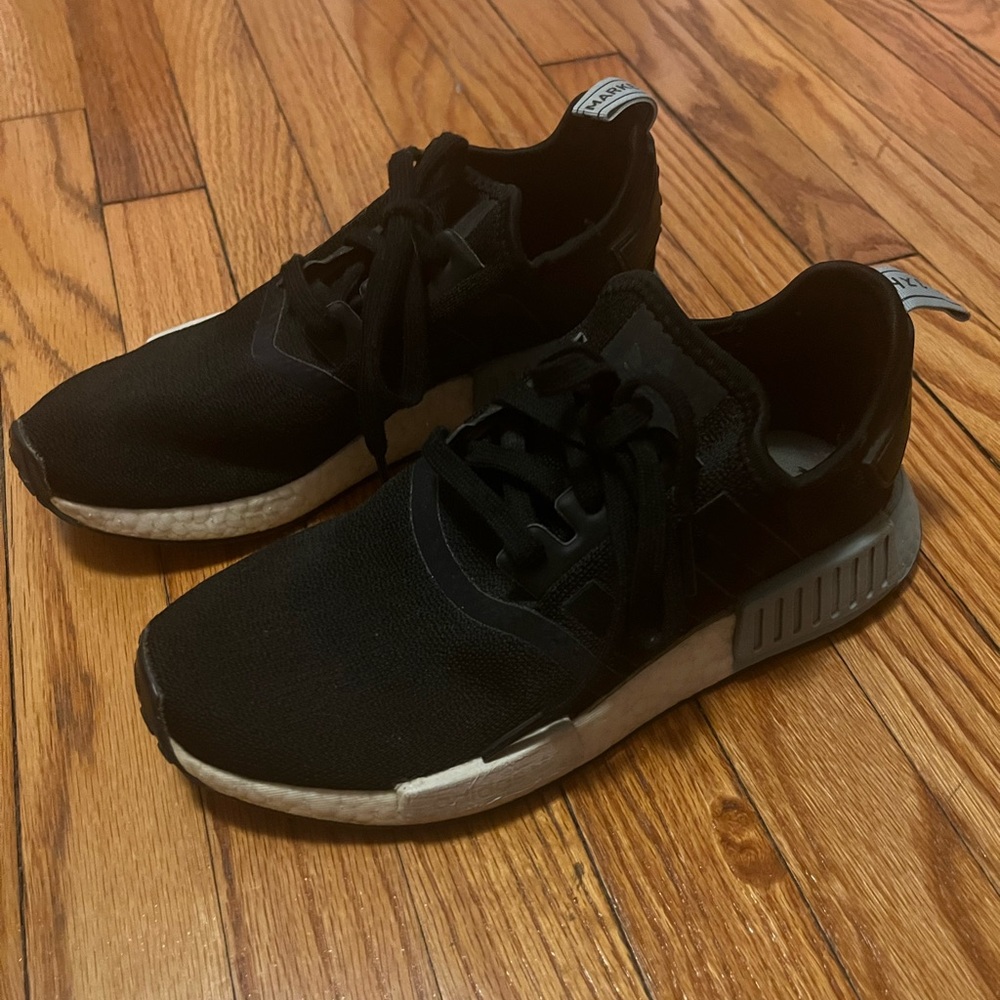 Adidas NMD R1